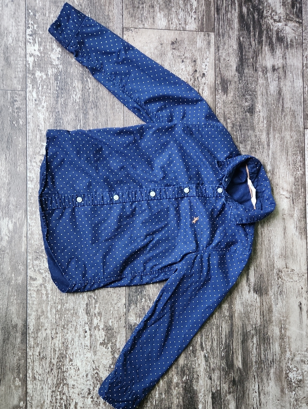H&M Boys Size 6 Long Sleeved Navy Blue Button Up Dress Shirt